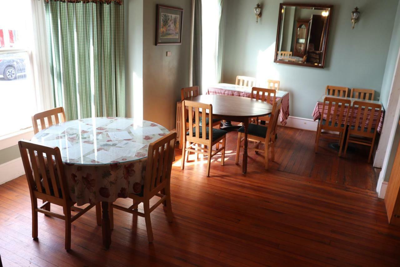 Reynolds House *