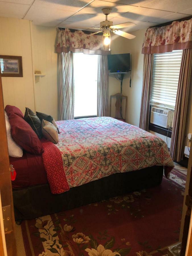 Inn Reynolds House *
